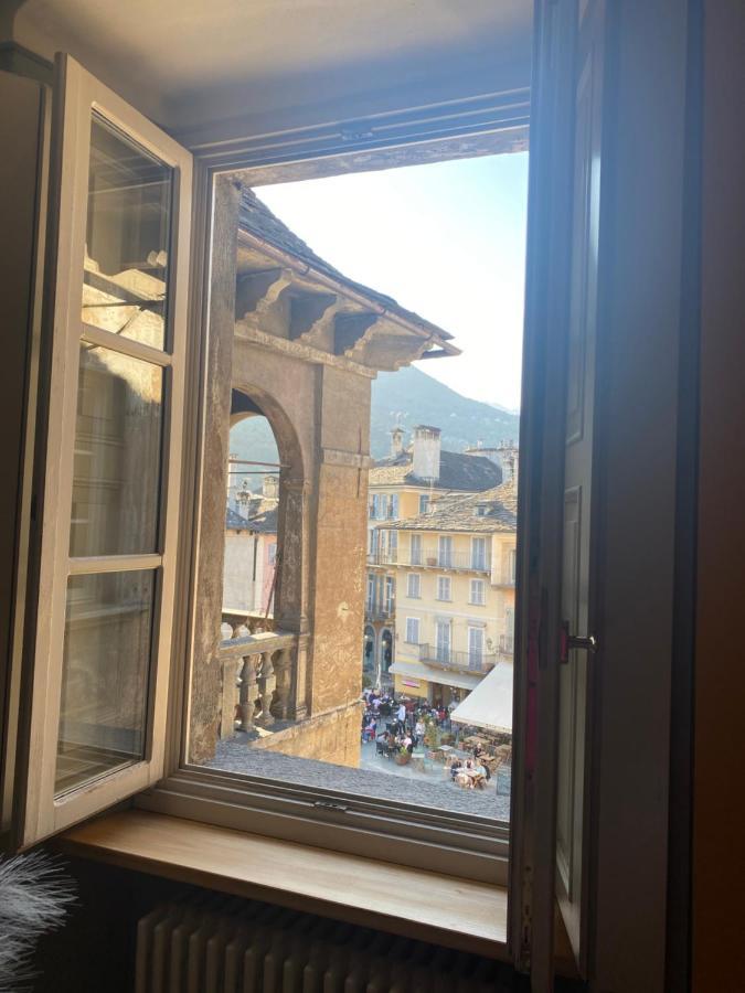 Antica Dimora Del Mercato Domodossola Bagian luar foto