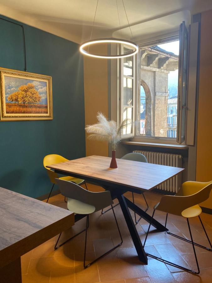 Antica Dimora Del Mercato Domodossola Bagian luar foto