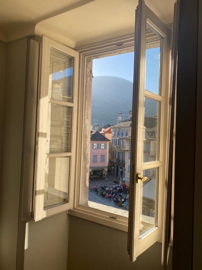 Antica Dimora Del Mercato Domodossola Bagian luar foto
