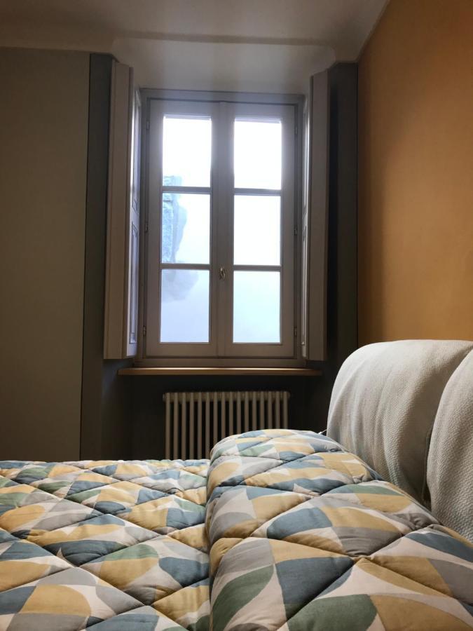 Antica Dimora Del Mercato Domodossola Bagian luar foto